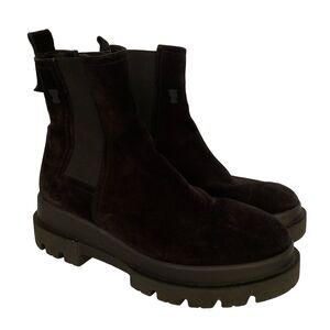 La CANADIENNE Black Ankle Boots